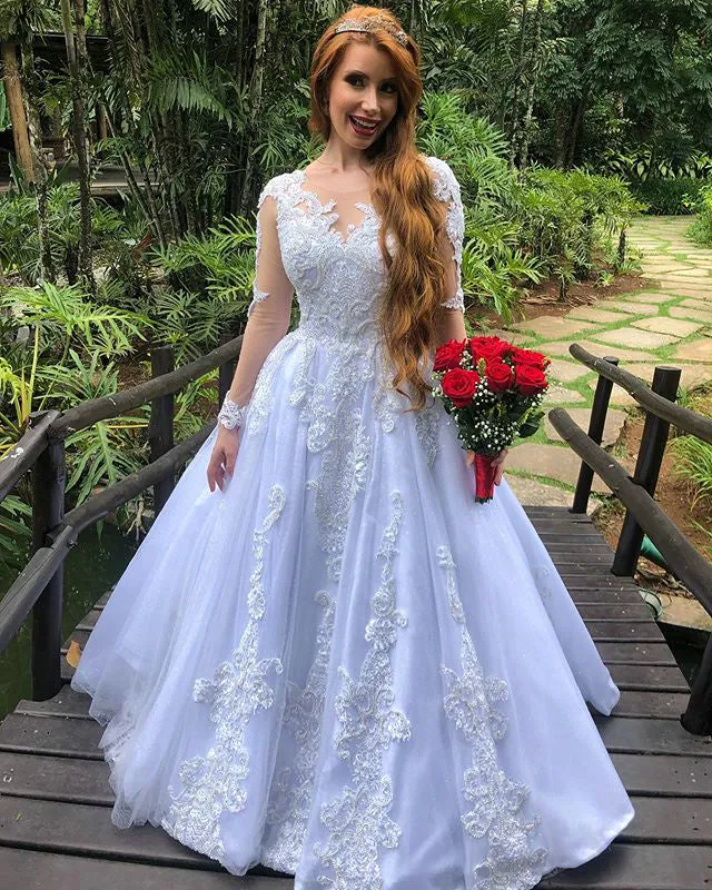 2019 Delicate Lace Wedding Dresses Sheer Long Sleeve Appliques Shiny Tulle Bridal Gowns
