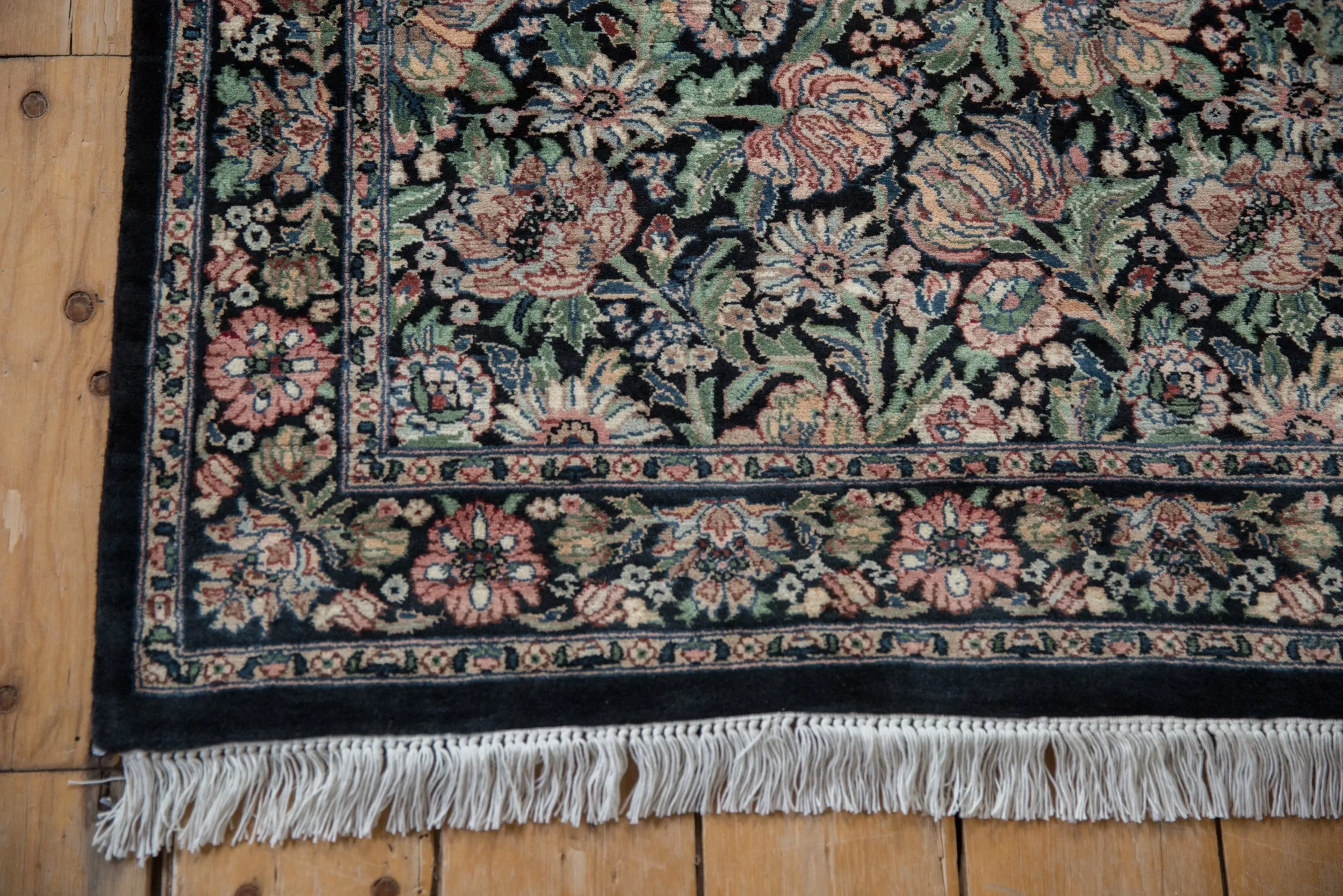 3x5.5 Vintage Pakistani Arts And Crafts Design Rug