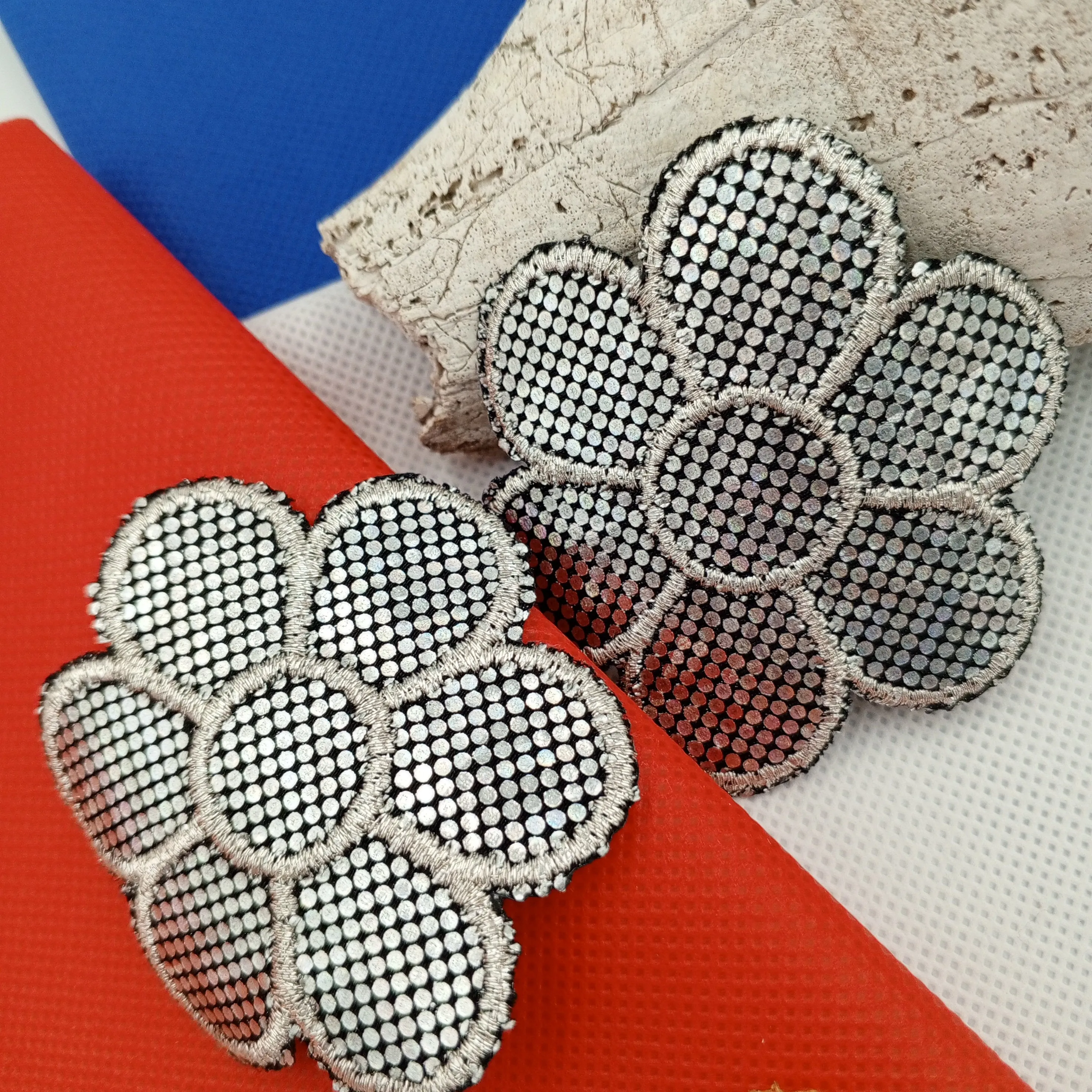 6 pieces FLORAL VINTAGE appliques metallic gold white silver black turquoise flower Patches #133