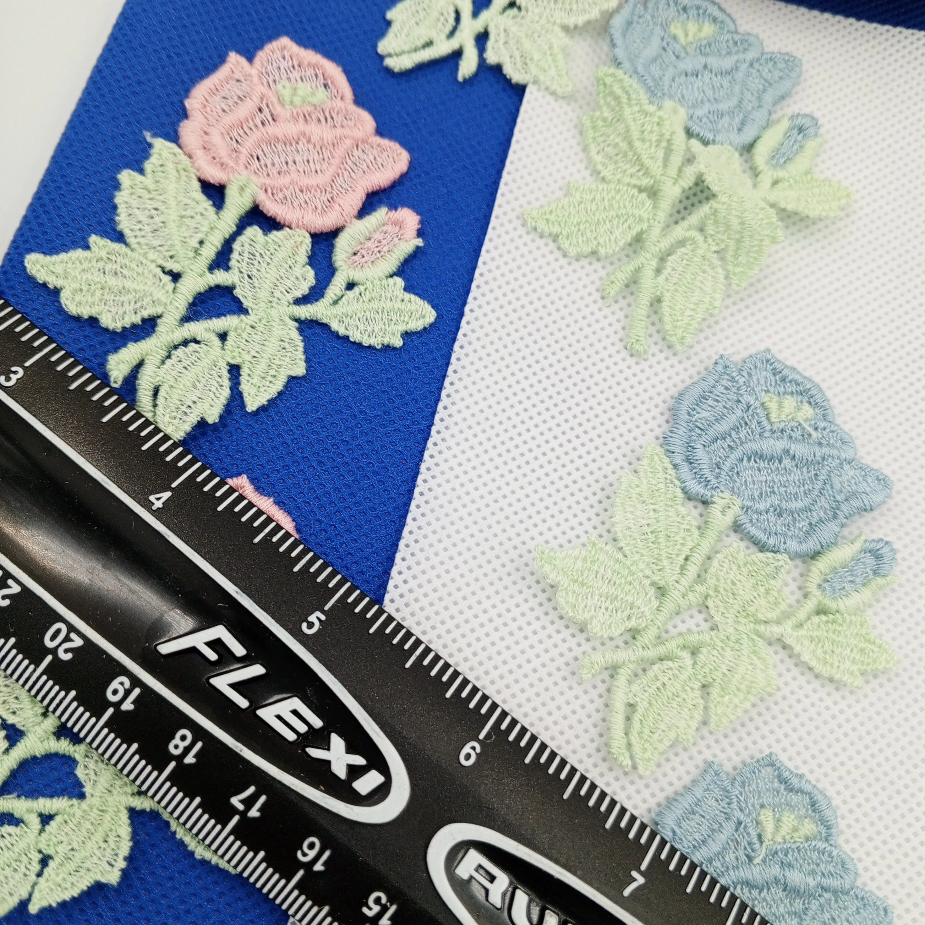 6 pieces FLORAL VINTAGE appliques pink blue green flower Patches #137