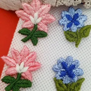 8 pieces FLORAL VINTAGE appliques baby blue green white blue pink flower Patches #124