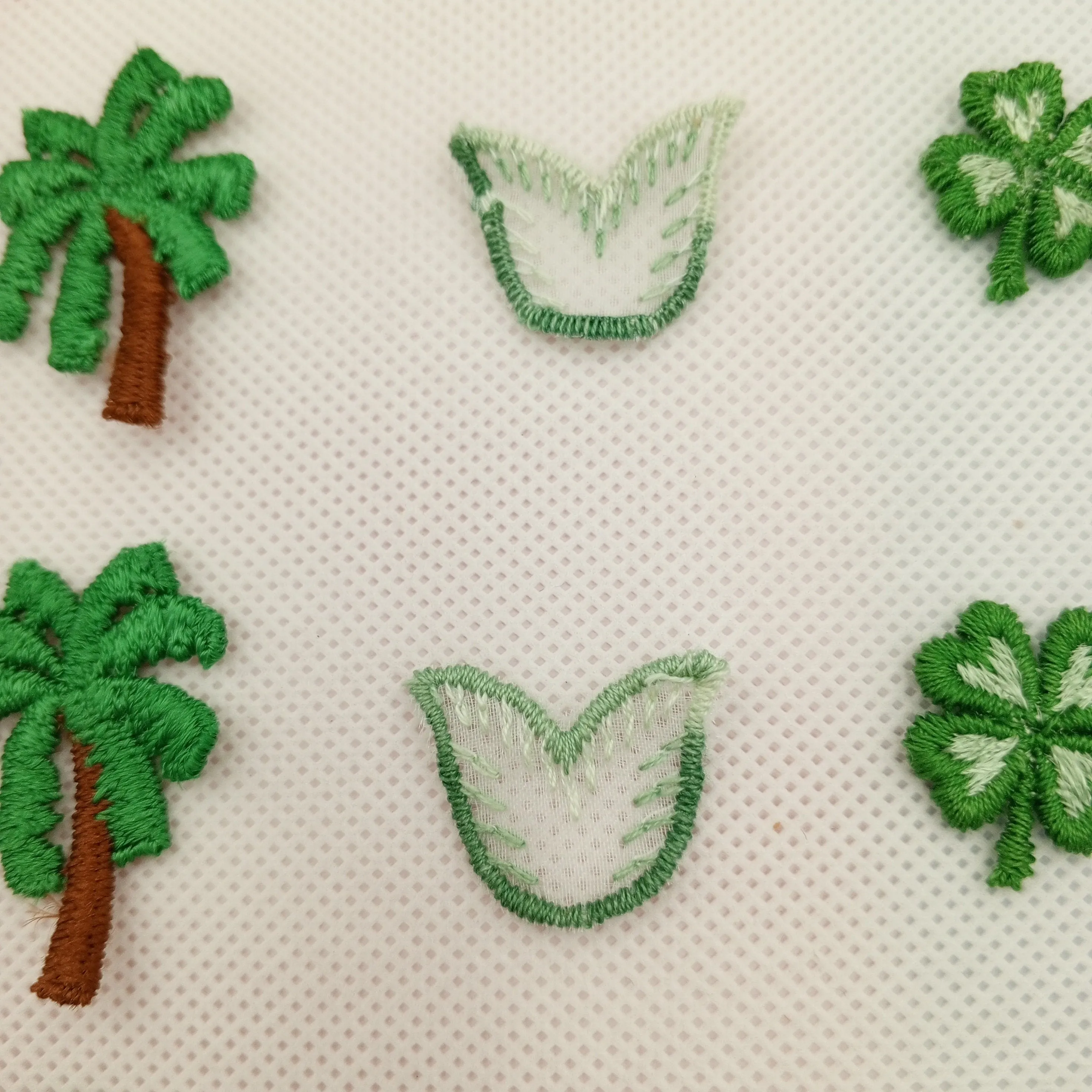 9 pieces FLORAL VINTAGE appliques green light green brown flower Patches #154