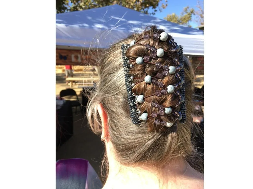 African Butterfly Wire Hair Clip - 11 Tong 394