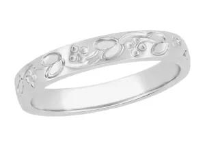 Art Deco Flowers and Leaves Engraved Wedding Ring in Platinum