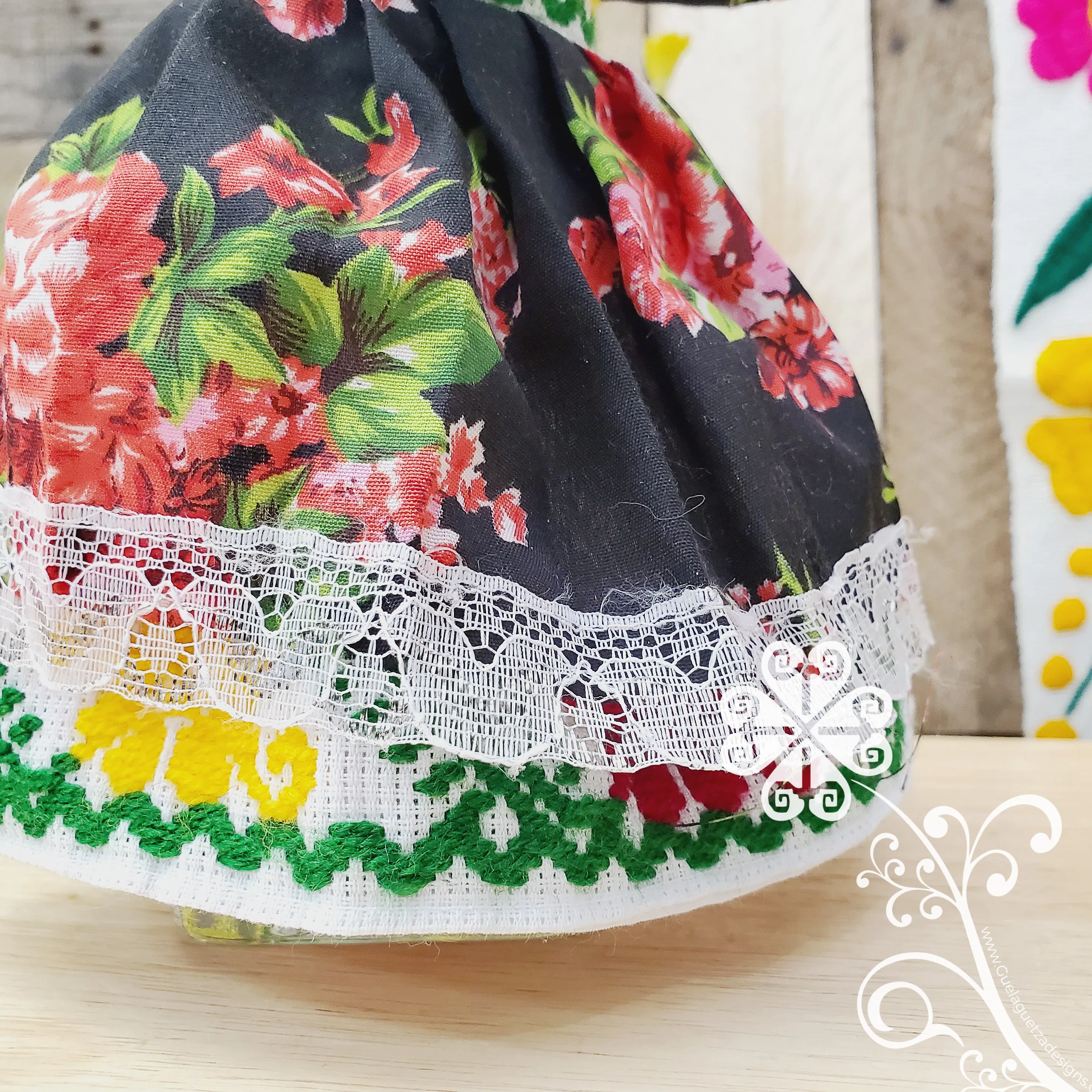 Chelita Mexican Otomi Doll - Fina