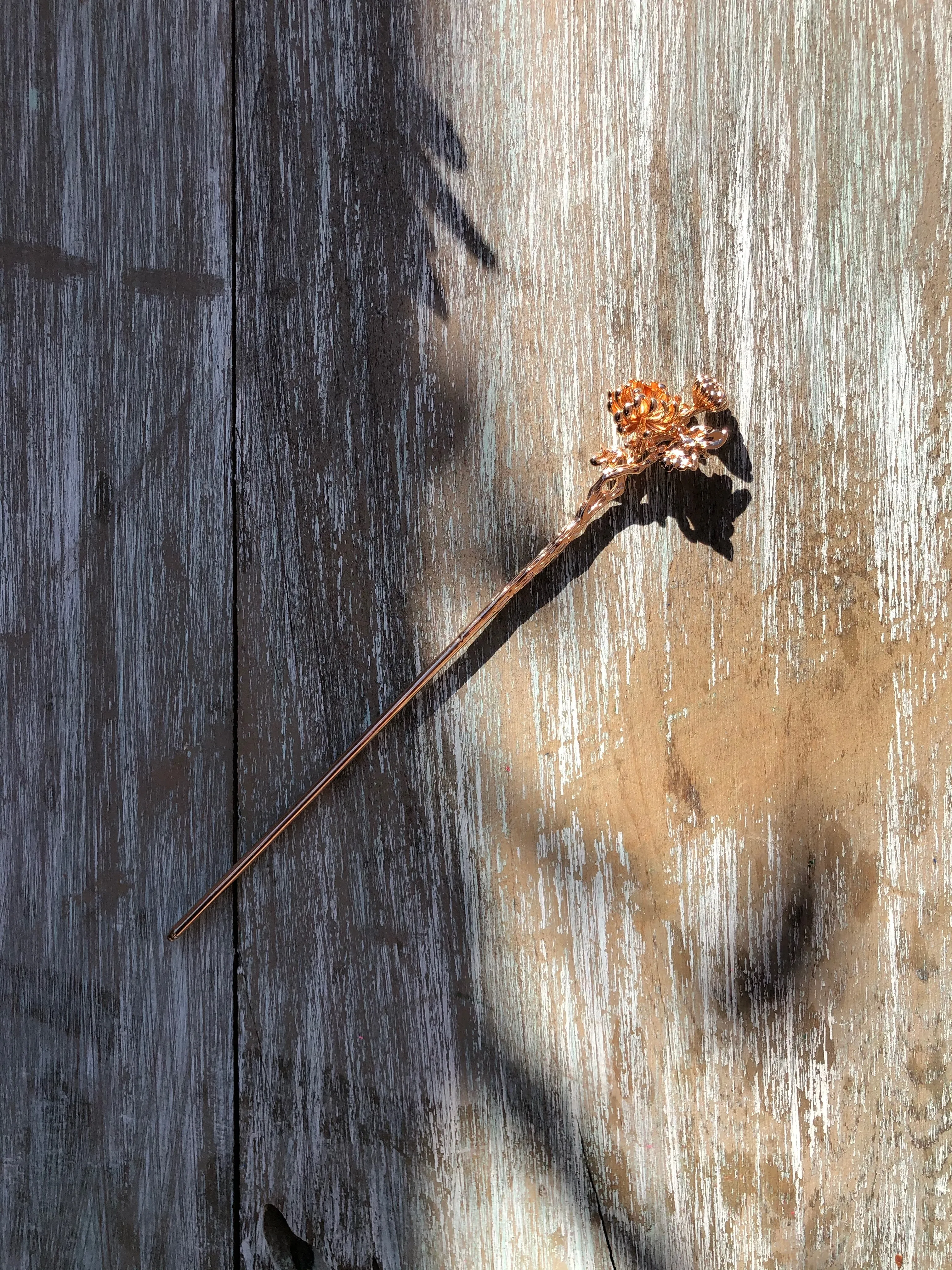 Chrysanthemum Flower Garden Gold Hair Stick