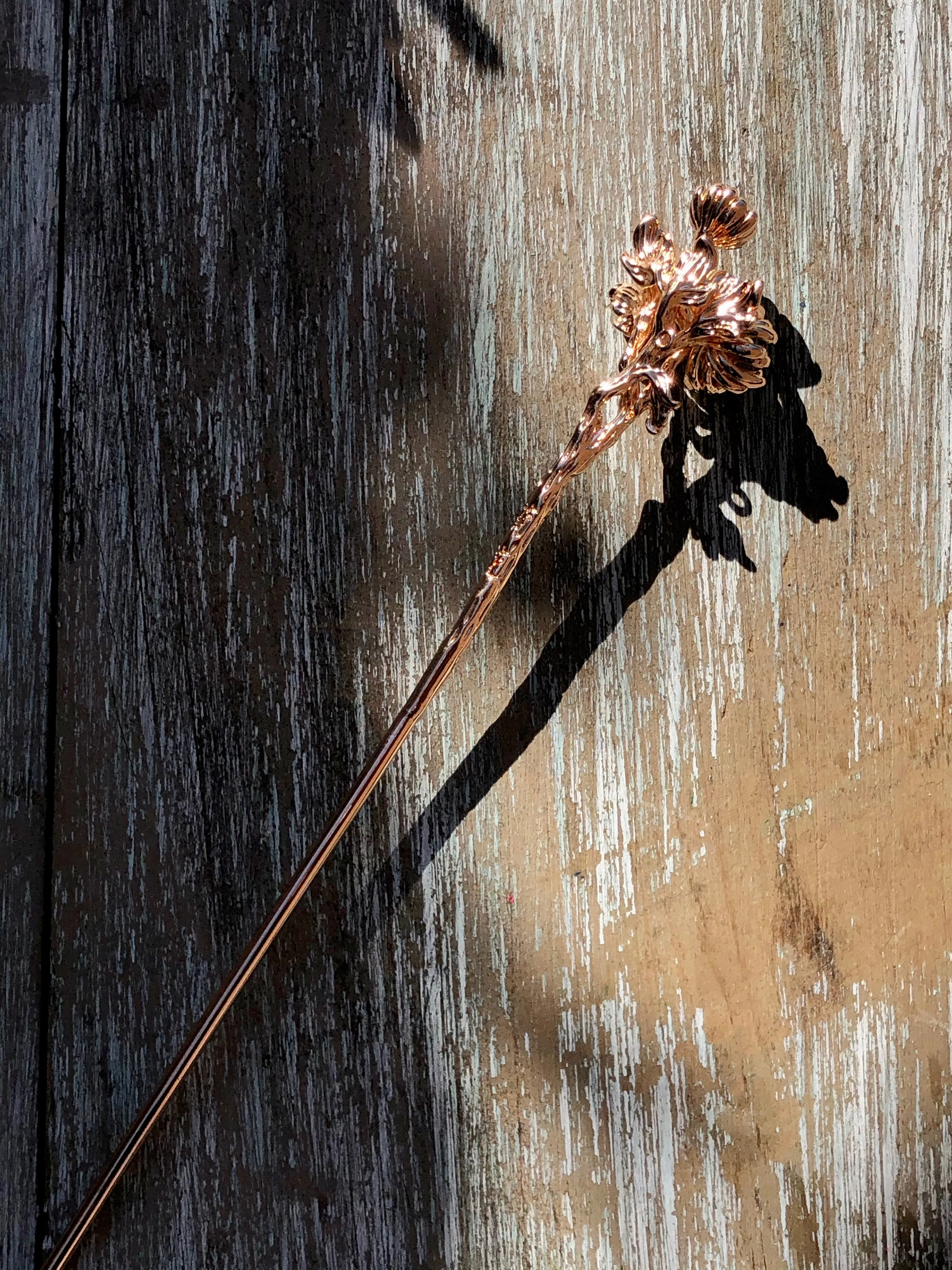 Chrysanthemum Flower Garden Gold Hair Stick