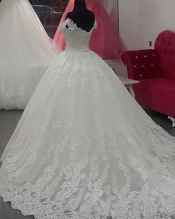 Delicate Lace Appliques Wedding Dresses Off The Shoulder Modest 2019 Bridal Wedding Dress Ball Gown