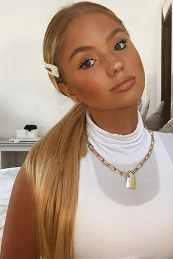 Double Wefted Full Head Remy Clip in Human Hair Extensions - Light Golden Blonde (#16)