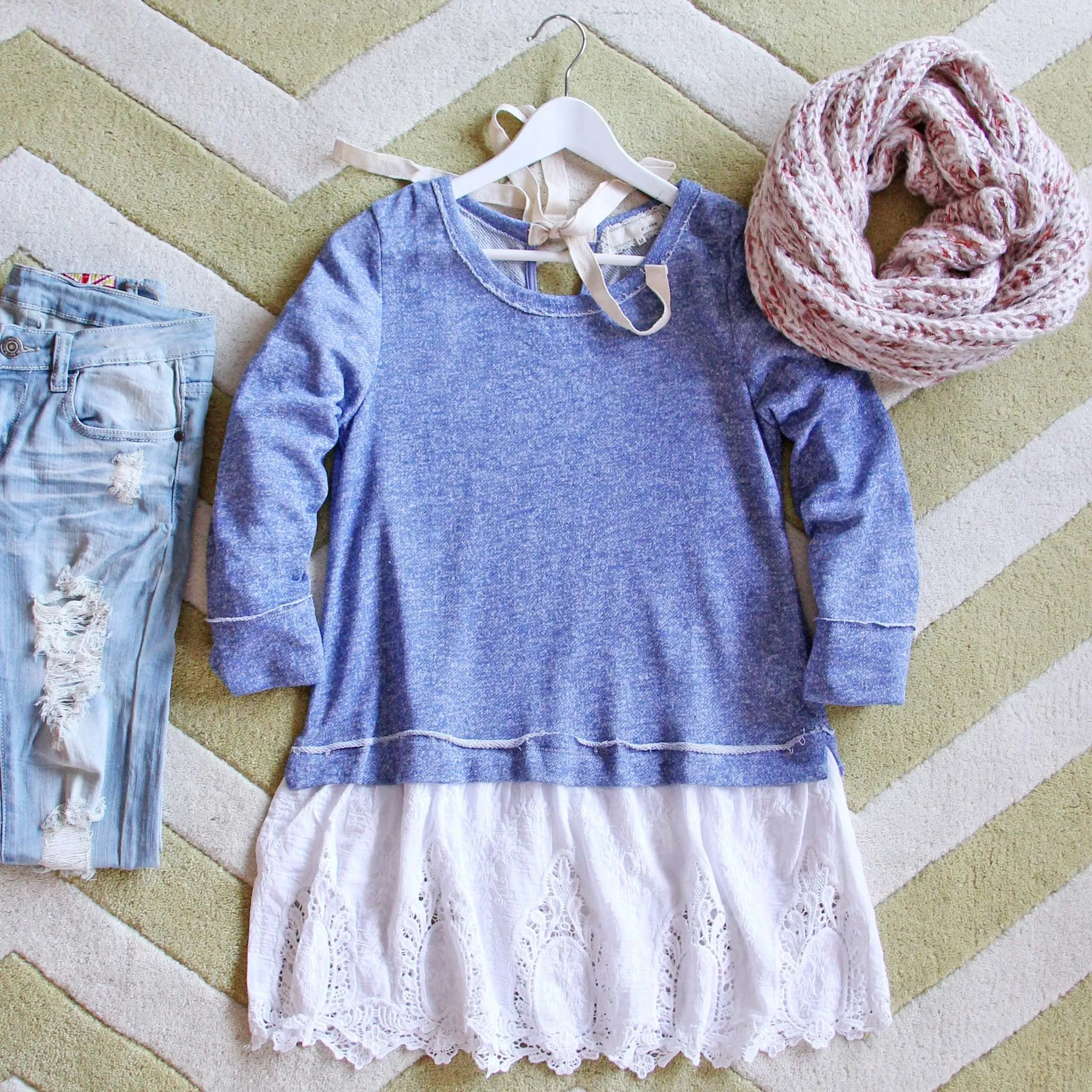 Fall Tale Lace Sweatshirt in Blue