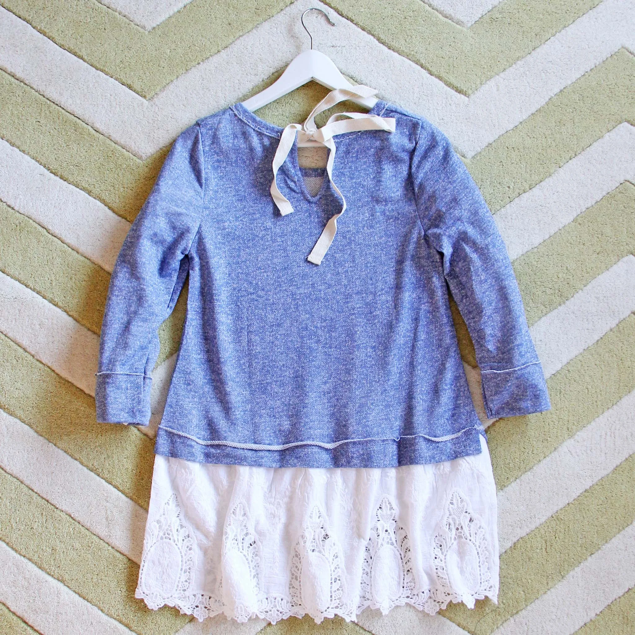 Fall Tale Lace Sweatshirt in Blue