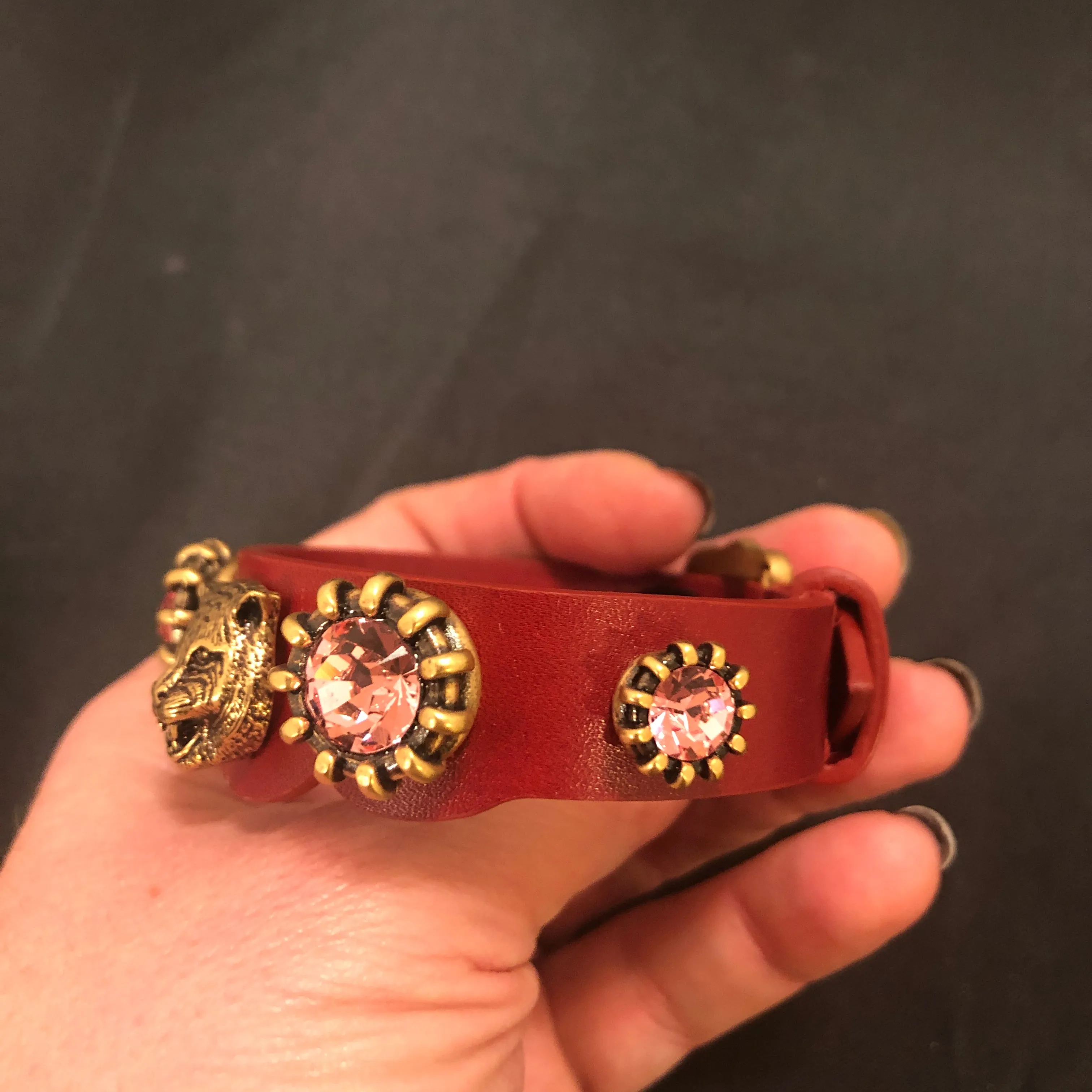 Gucci Crystal Feline Head Leather Bracelet in Red