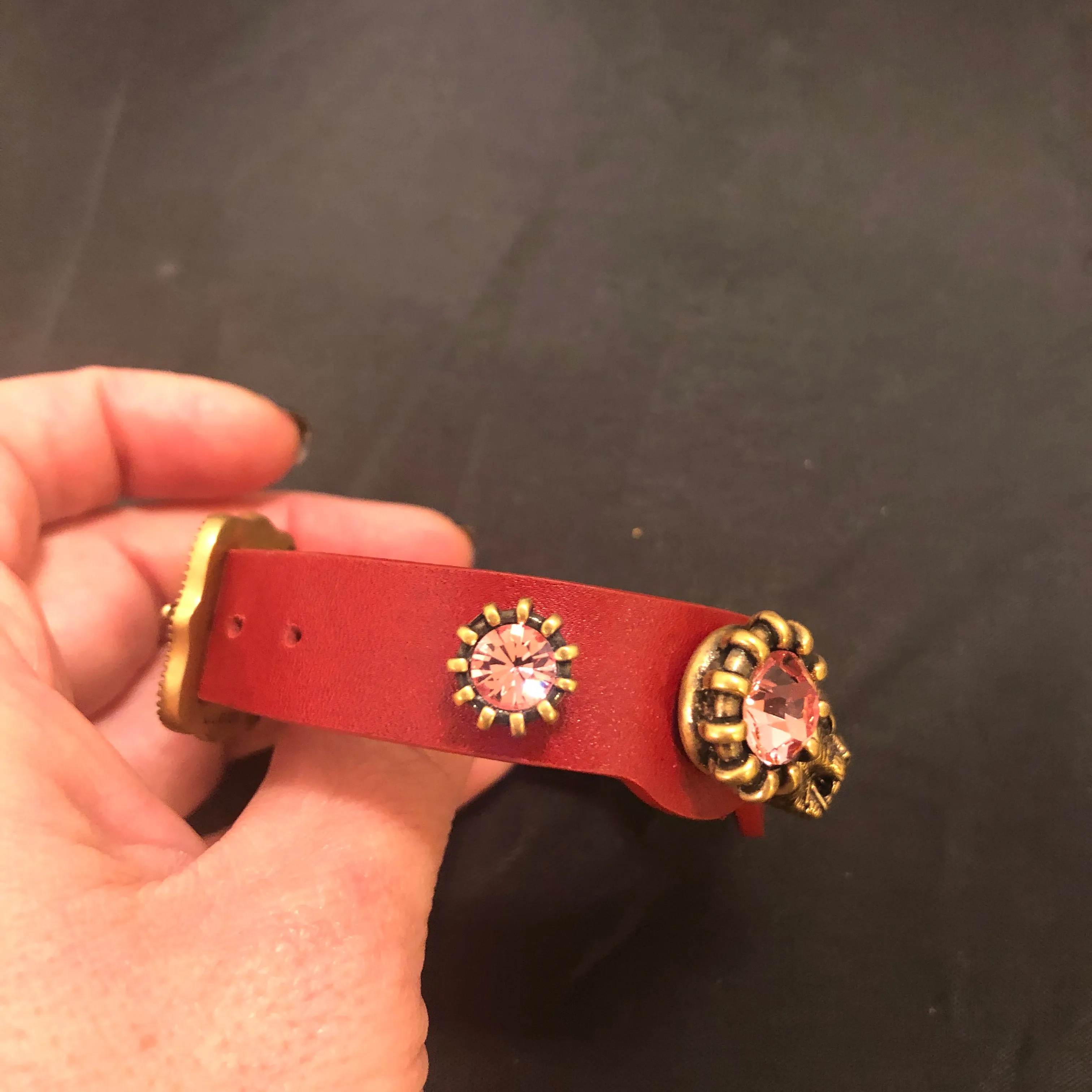Gucci Crystal Feline Head Leather Bracelet in Red