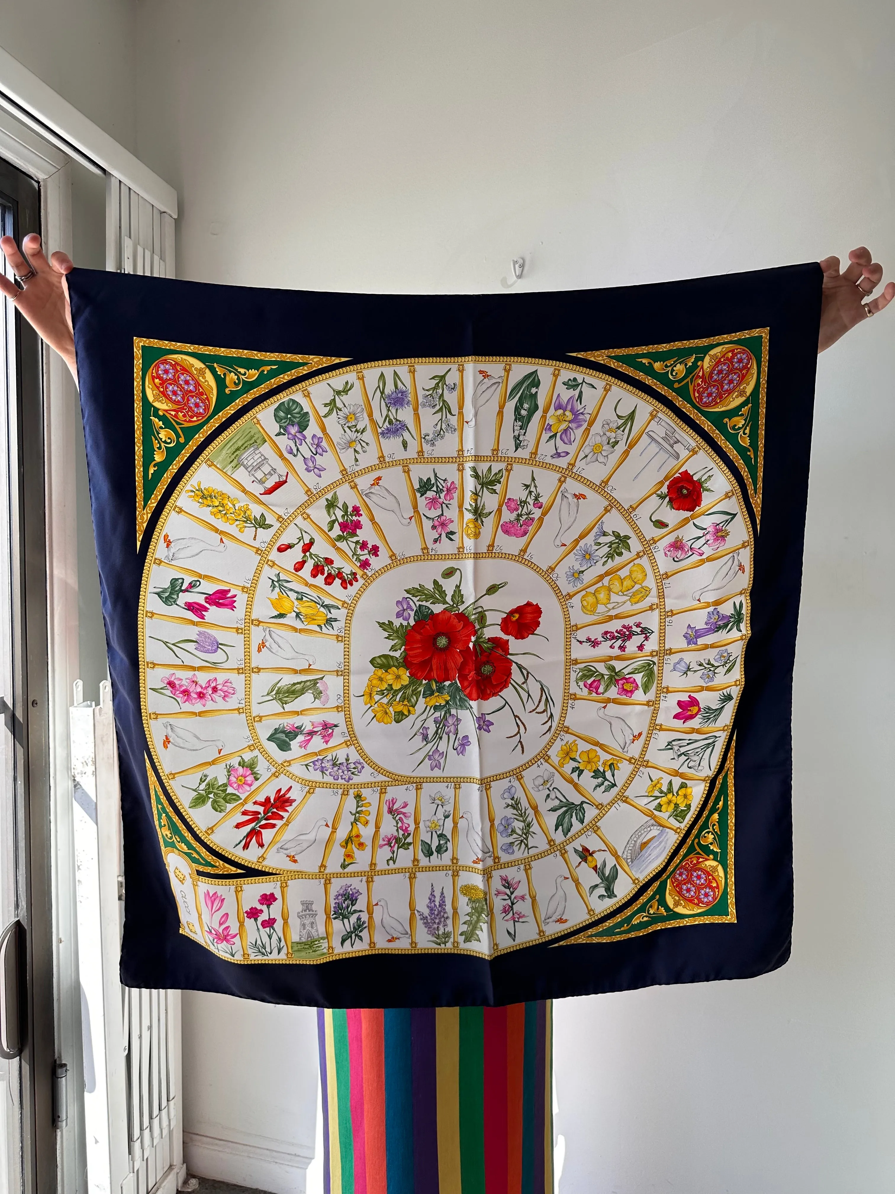 Gucci Fantastical Silk Scarf