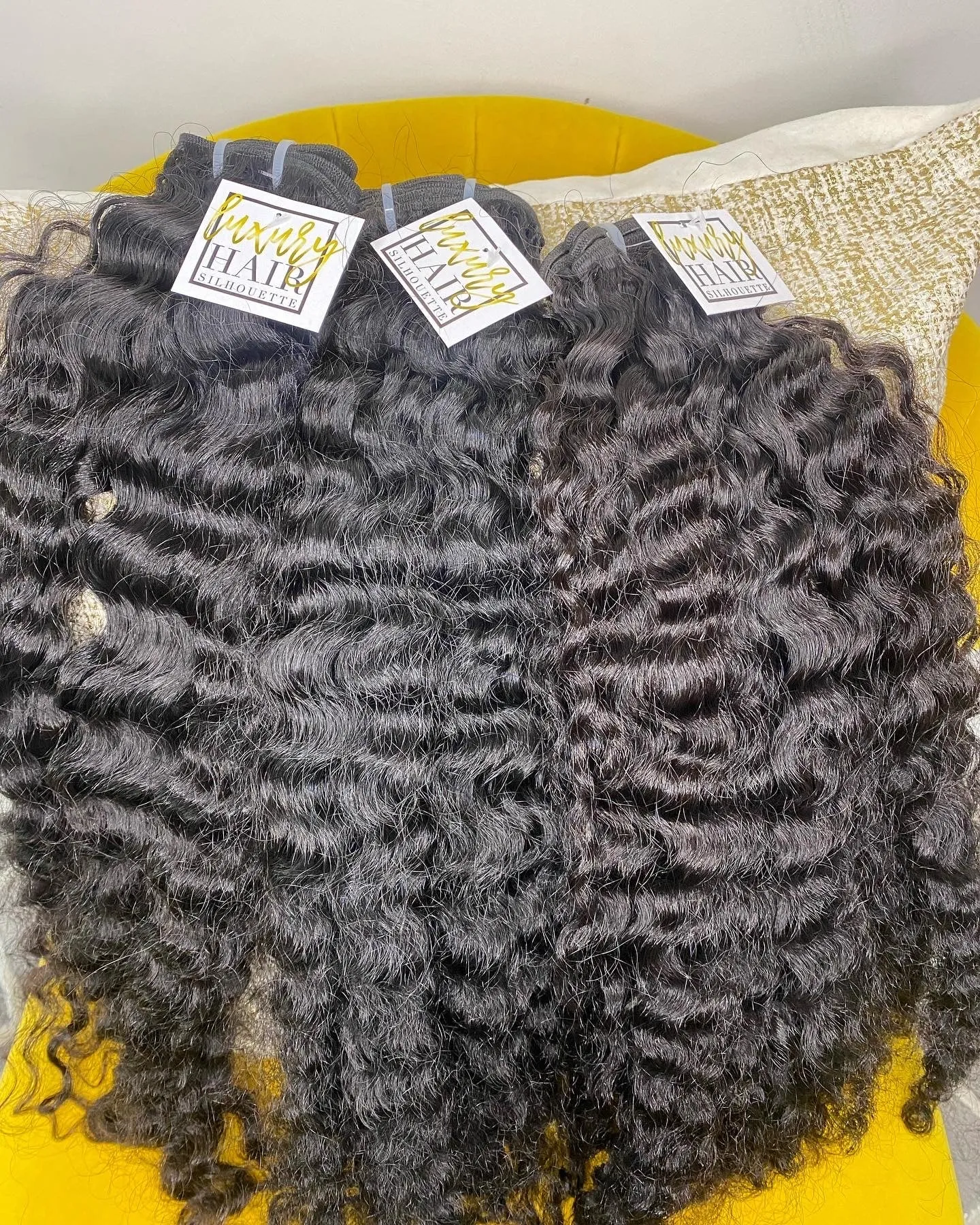 LHS Burma Goddess Curl