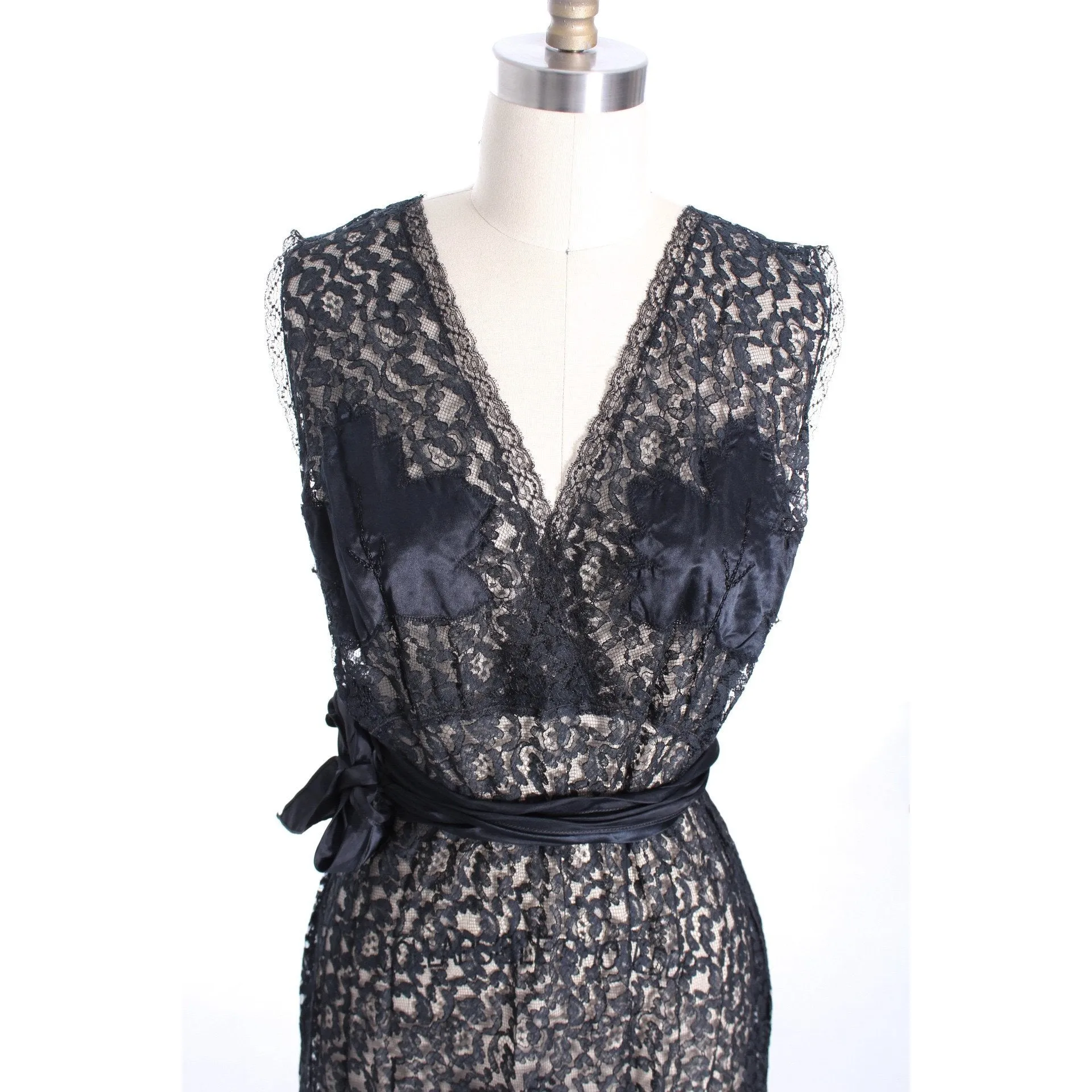NOS Black Lace 1930s Negligee Lingerie Nightgown Risque! Never Worn Large Sz 40