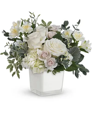 Nouri's Peaceful Clouds Bouquet