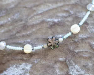 Pale Mint   Seashell Daisy