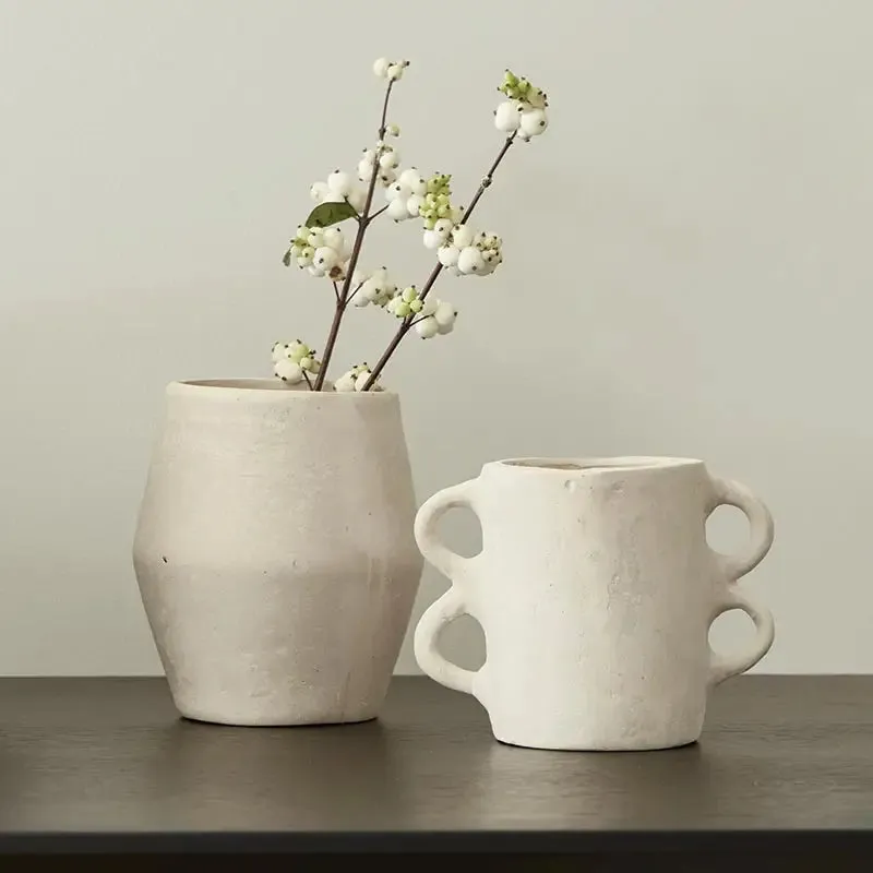 PAPER MACHE VASE WITH HANDLES