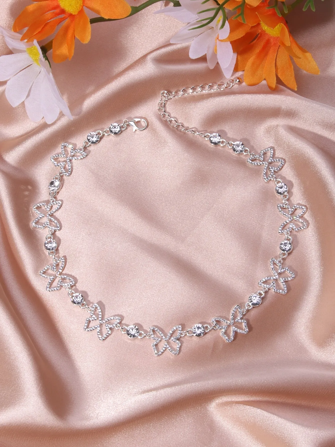 Rhinestone Butterfly Decor Choker - Silver