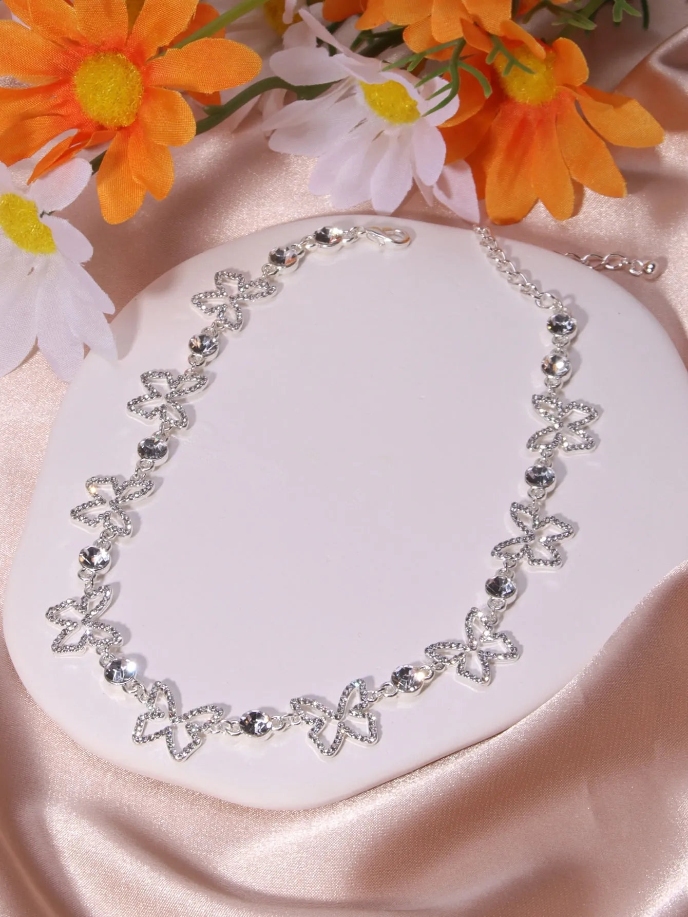 Rhinestone Butterfly Decor Choker - Silver