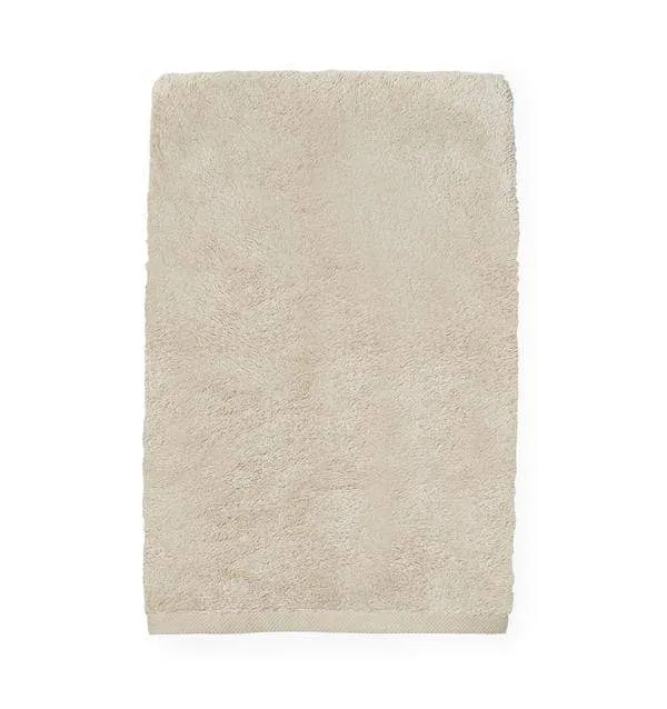 Sarma Towel by Sferra