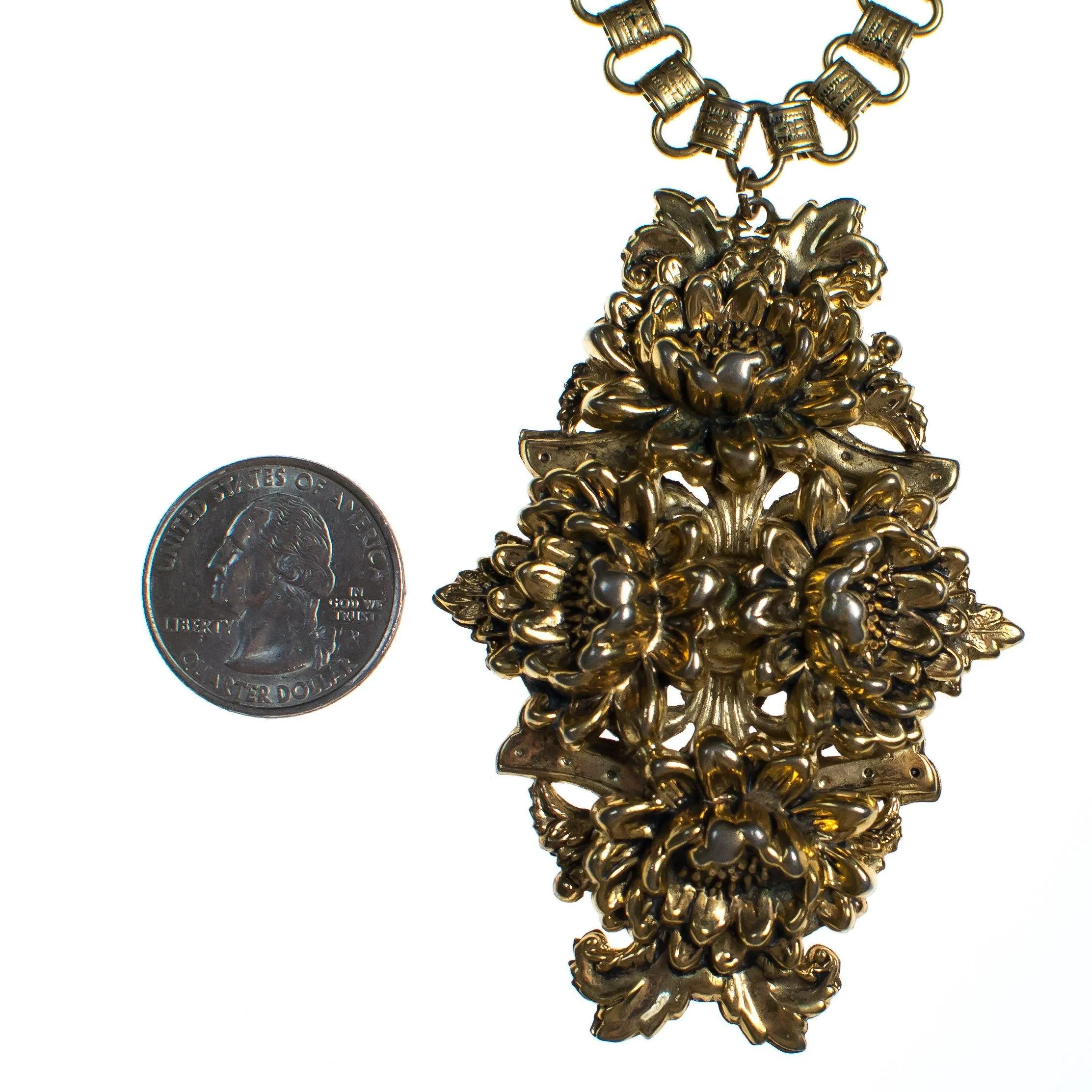 Vintage 1940s Repousse Gold Floral Pendant Neckalce with Book Chain