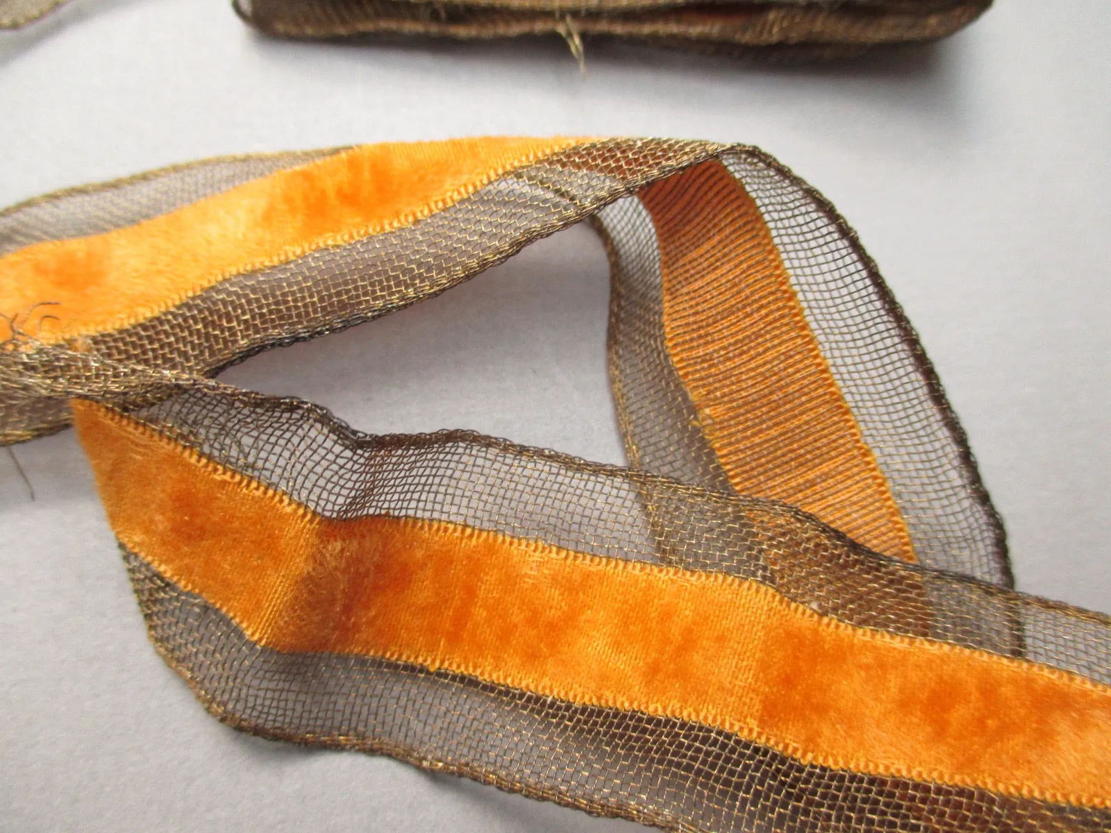 Vintage 20s silk ribbon on metal mesh trim