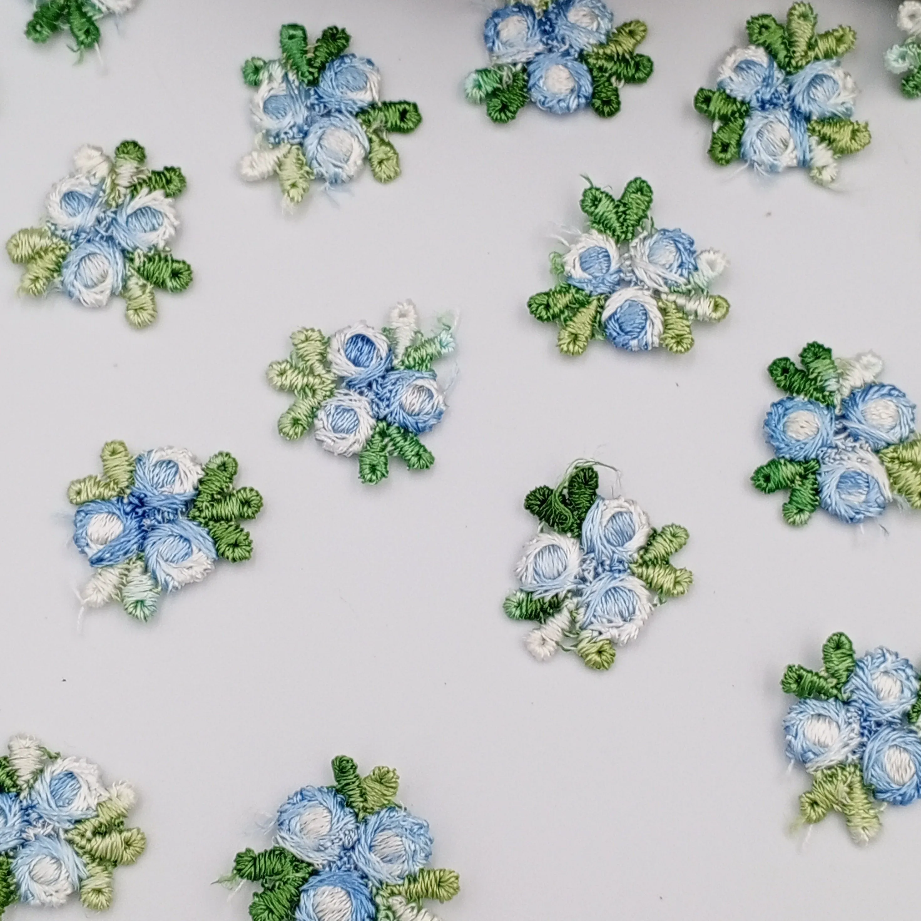 VINTAGE appliques cute white light blue flower embroidery Patches #312