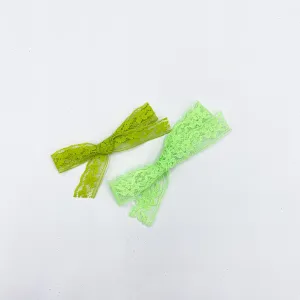 Vintage lace bows - 3 inch approx - VLC