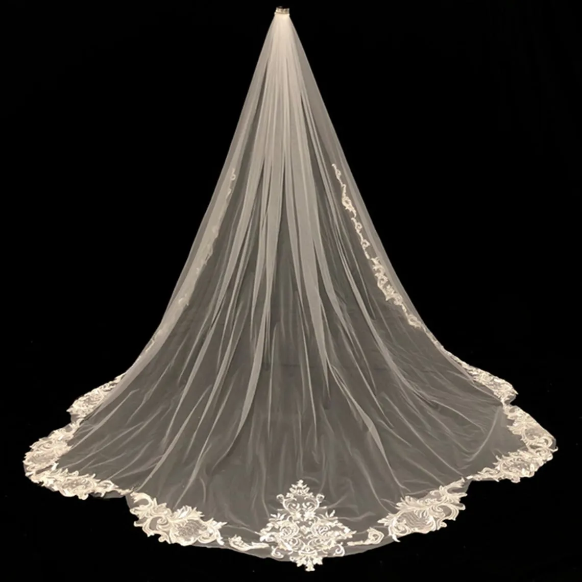 Vintage Long Wedding Veil with Lace from Midway EE883055