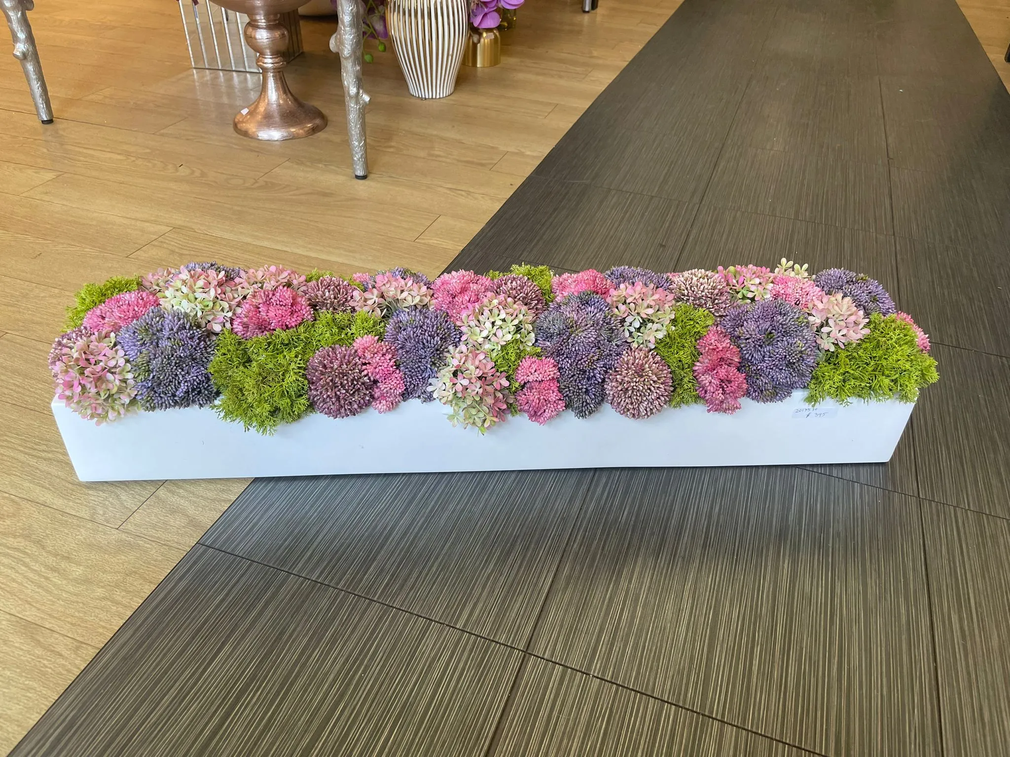 XL boxwood with colorful sedums - #116